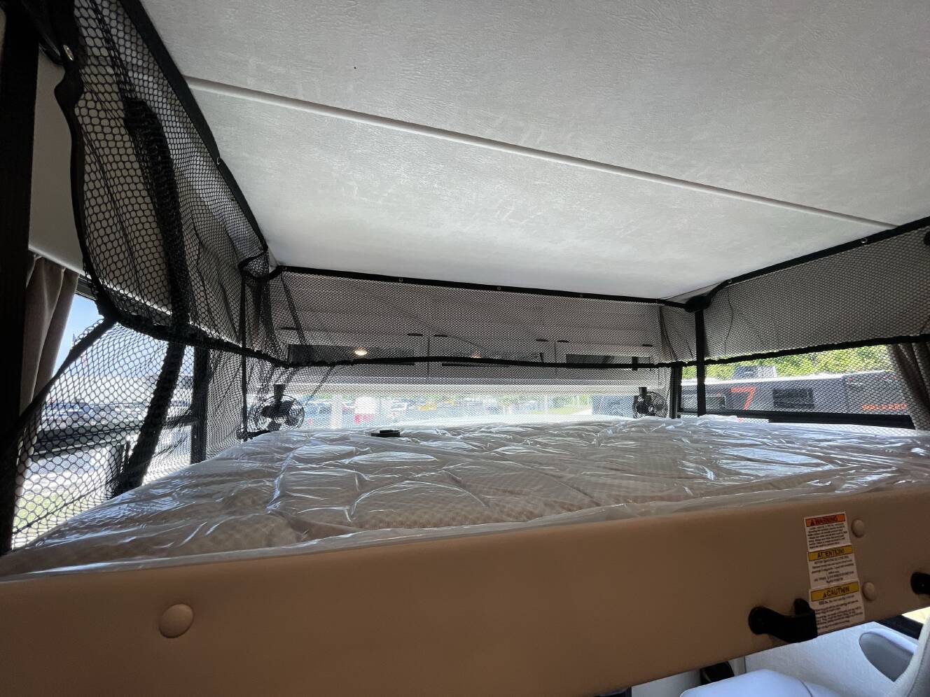 A photo of this 2025 Thor WINDSPORT 35R