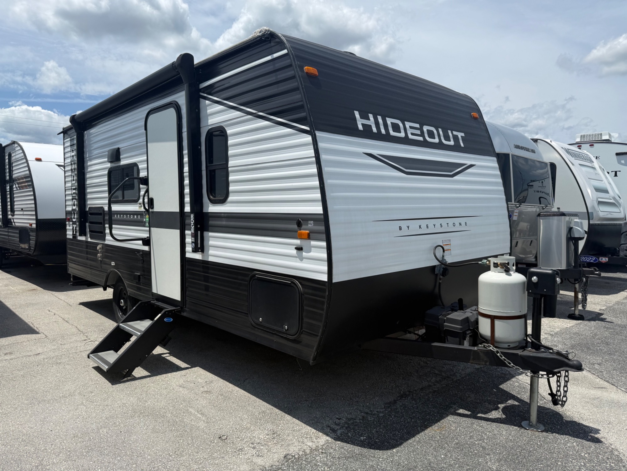 2022 Keystone HIDEOUT 179RB in cocoa FL