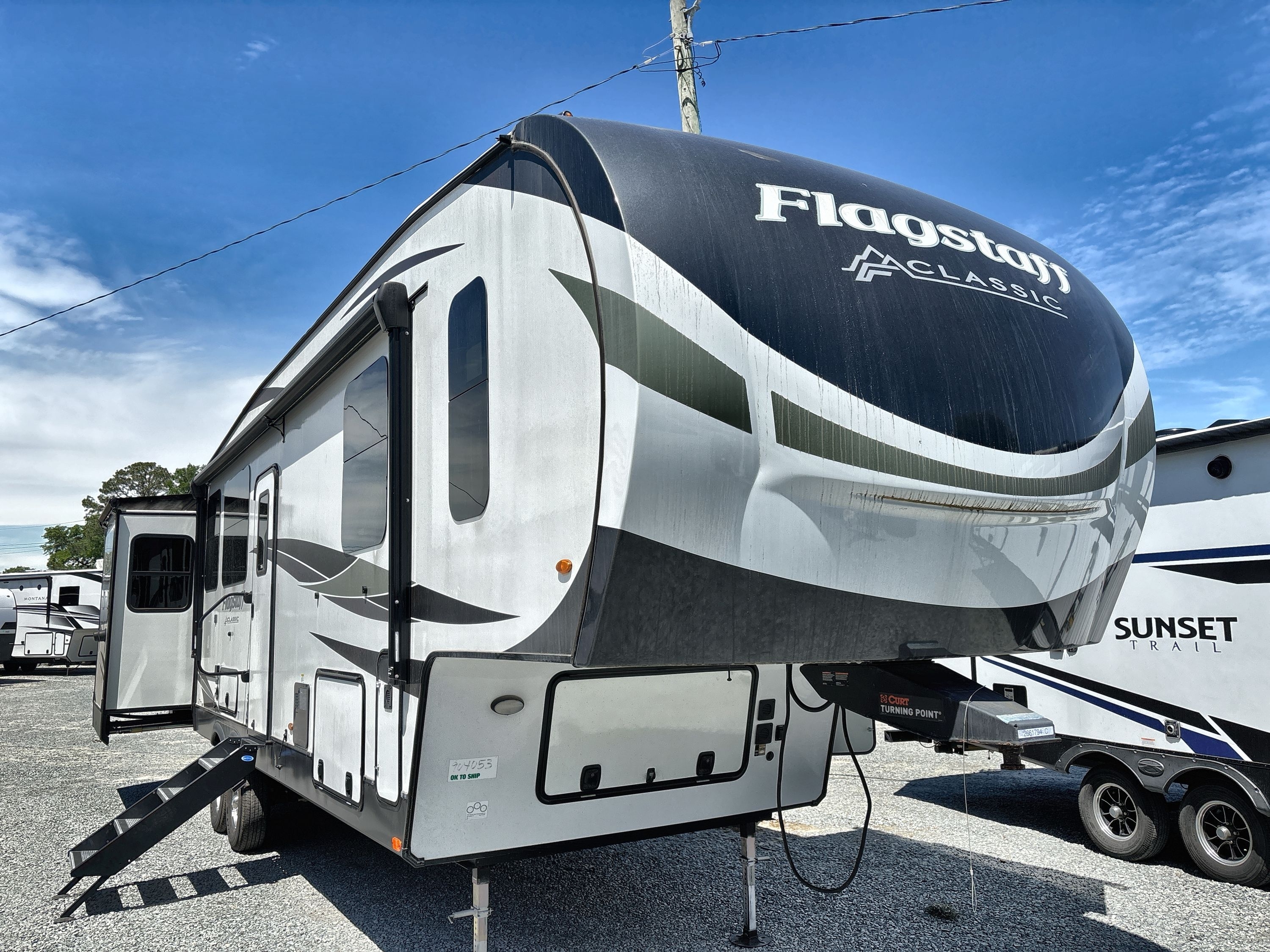 2023 Forest River FLAGSTAFF SUPER LITE 529RLBS in hope mills NC
