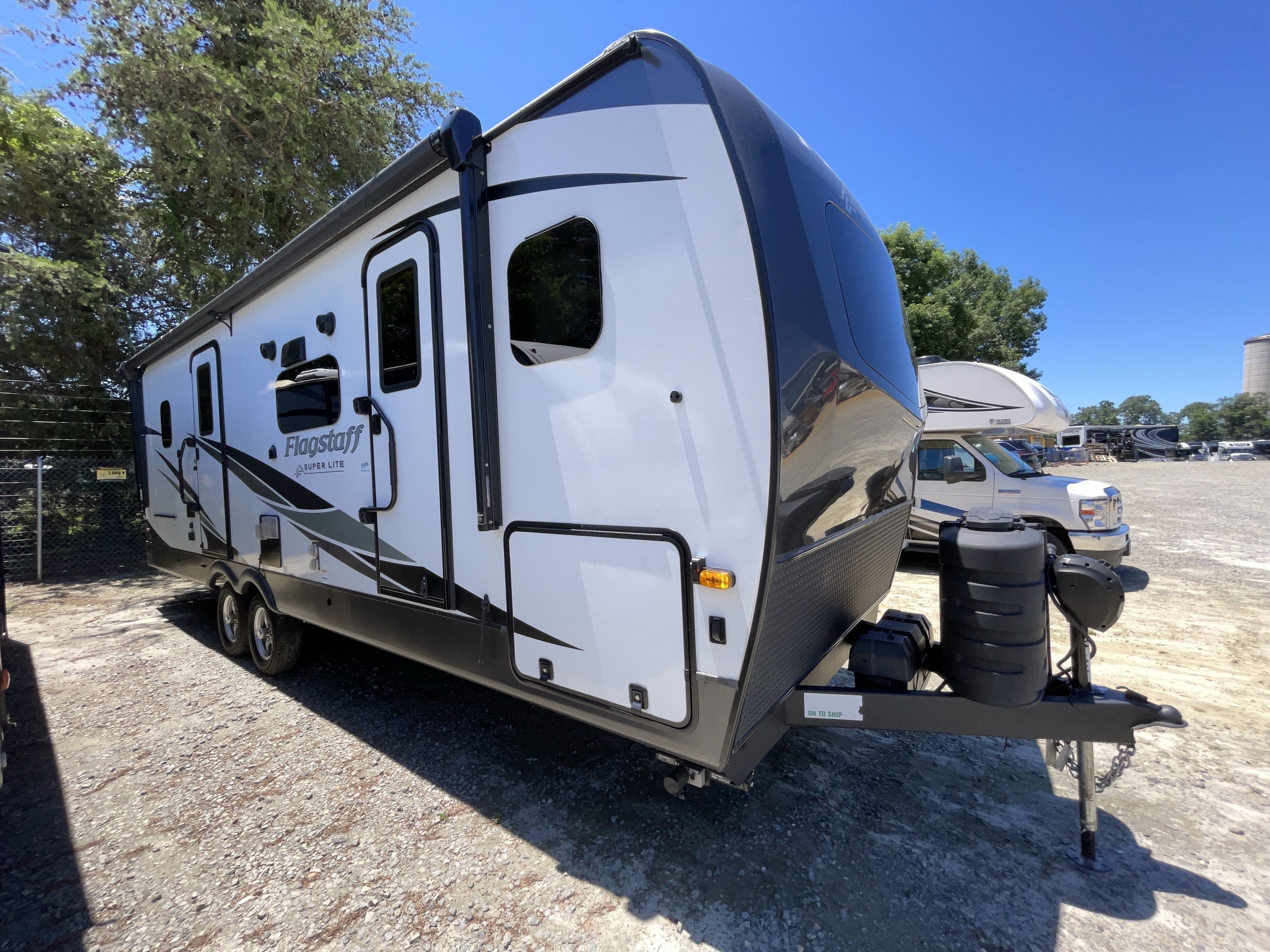 2024 Forest River FLAGSTAFF SUPER LITE 26BHW in thornburg VA