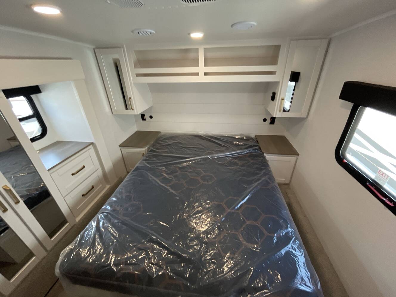 A photo of this 2027 Jayco EAGLE SLE 24MLE