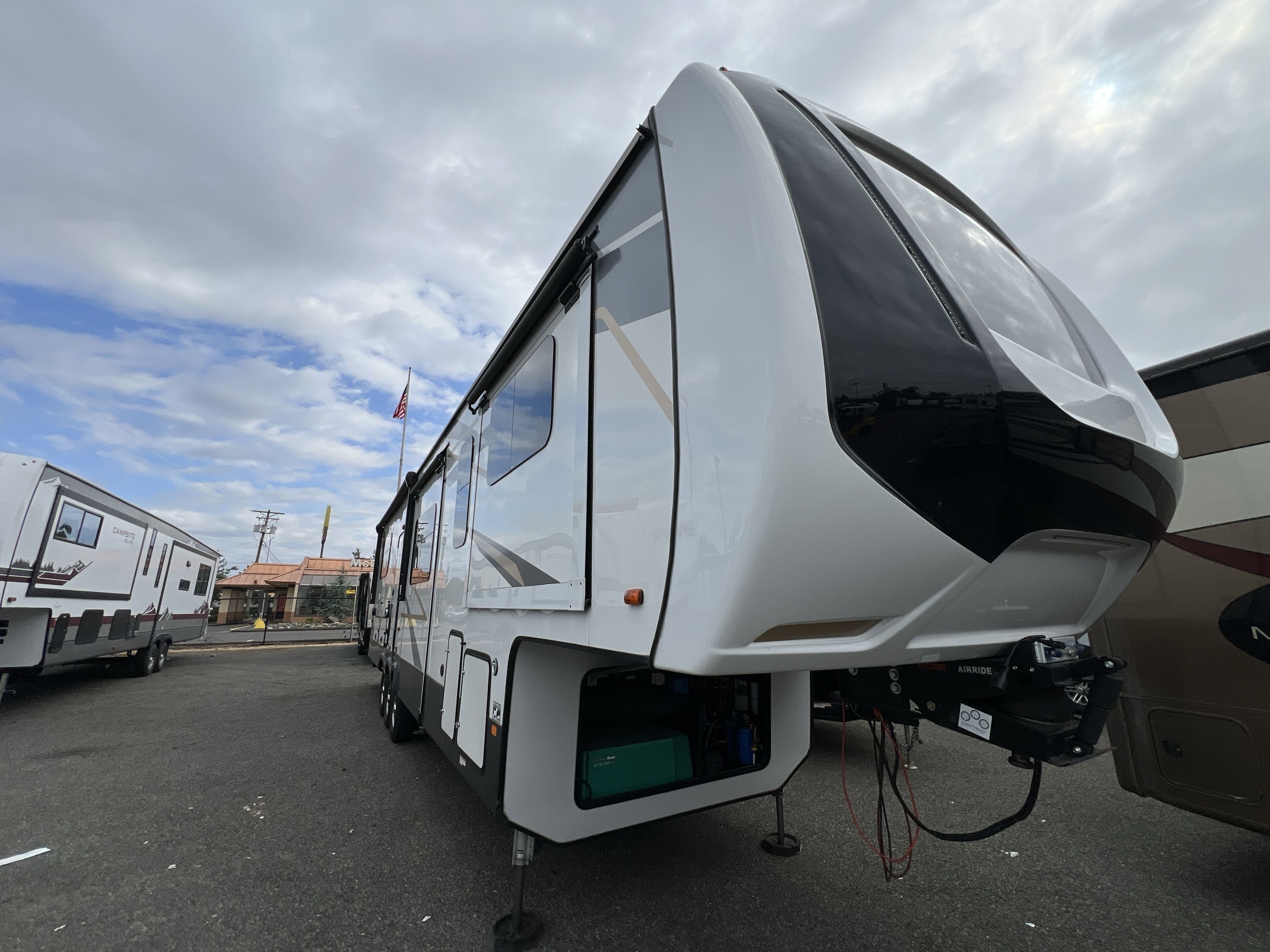 2022 Forest River CEDAR CREEK 385TH Fifth Wheel Toy Hauler RV