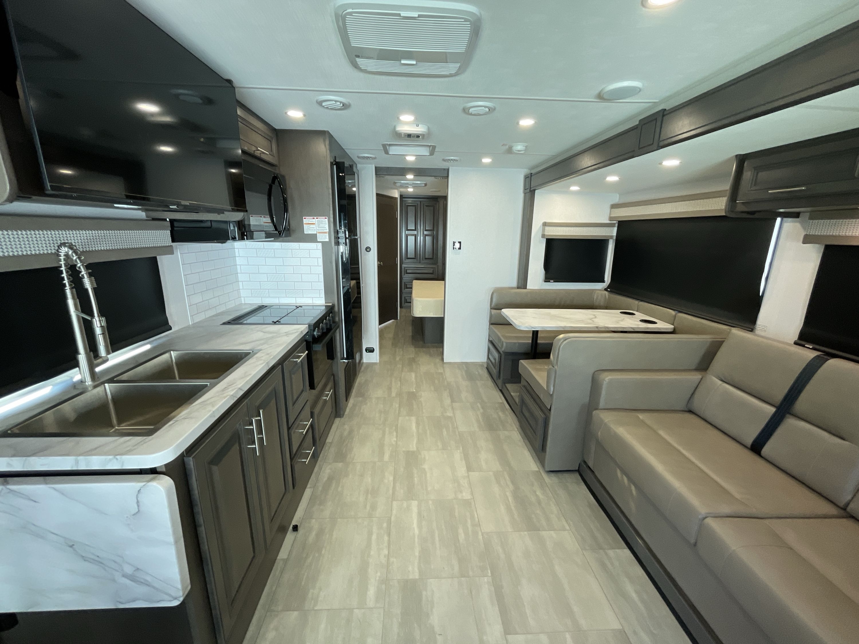2026 Forest River GEORGETOWN 3 SERIES 29S3F in akron OH