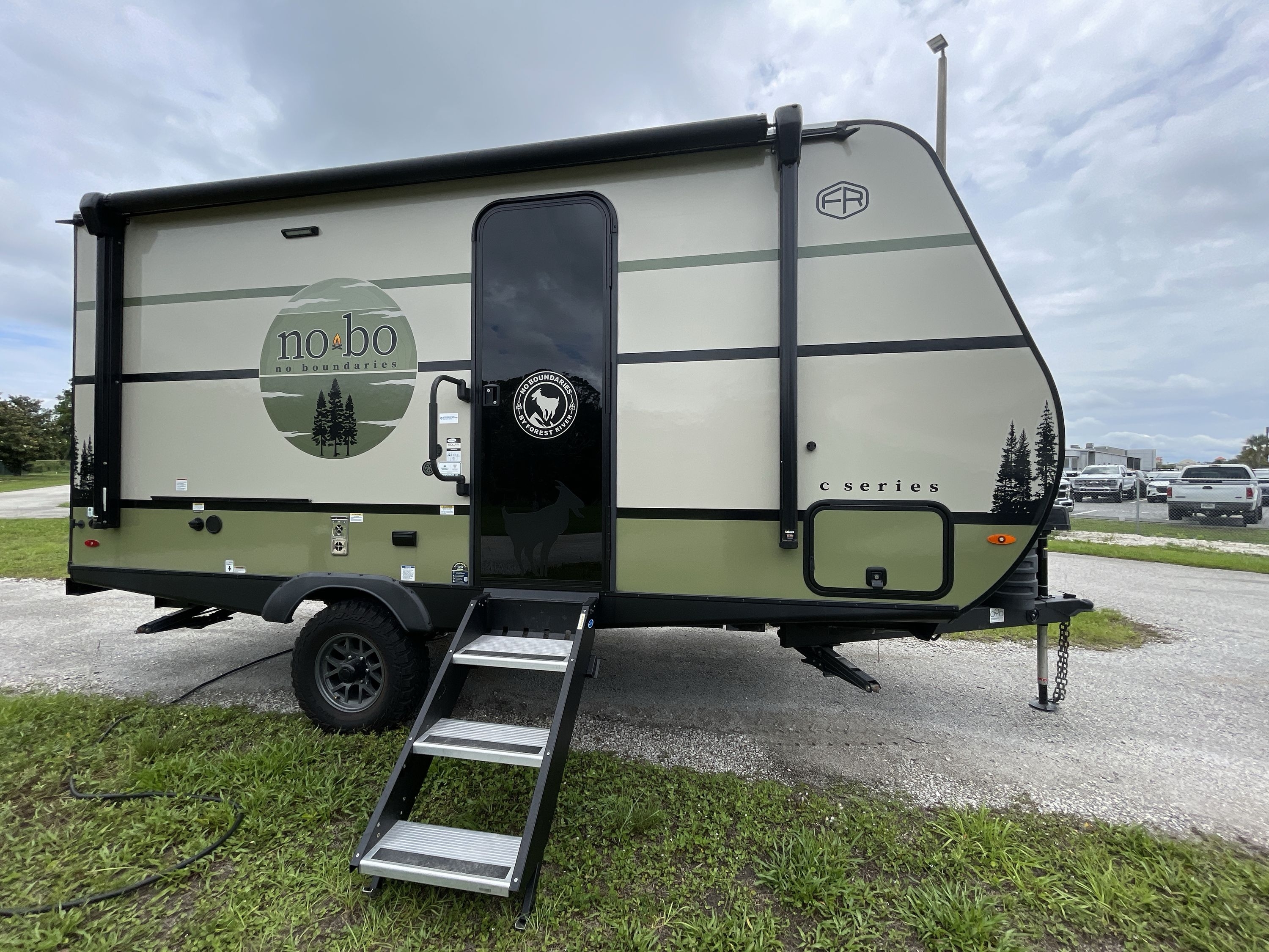 2025 Forest River NO BOUNDARIES 18.0 RV