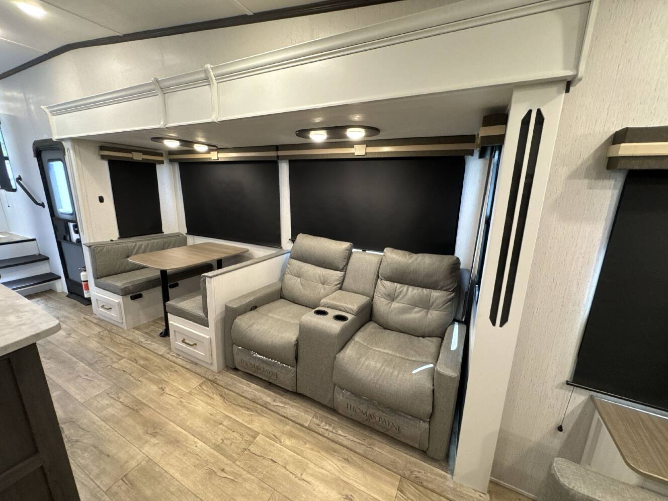 A photo of this 2023 Dutchmen ASTORIA 2993RLF