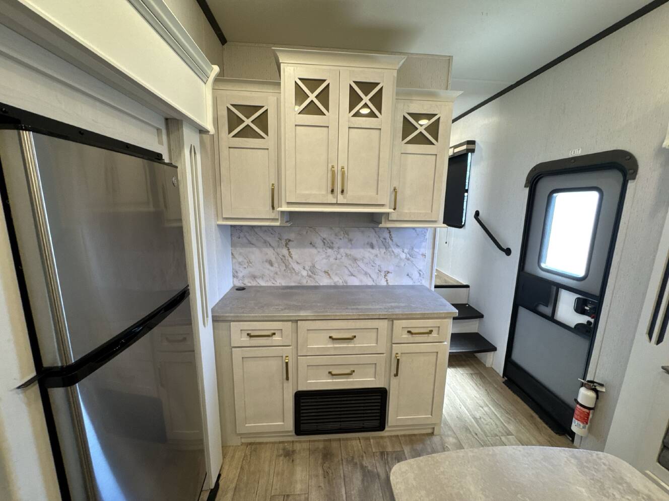 A photo of this 2023 Dutchmen ASTORIA 2993RLF