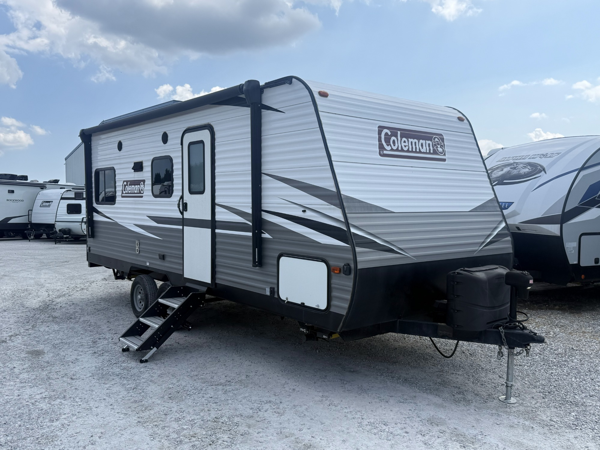 2021 Coleman COLEMAN LANTERN LT 202RDWE in hanover PA