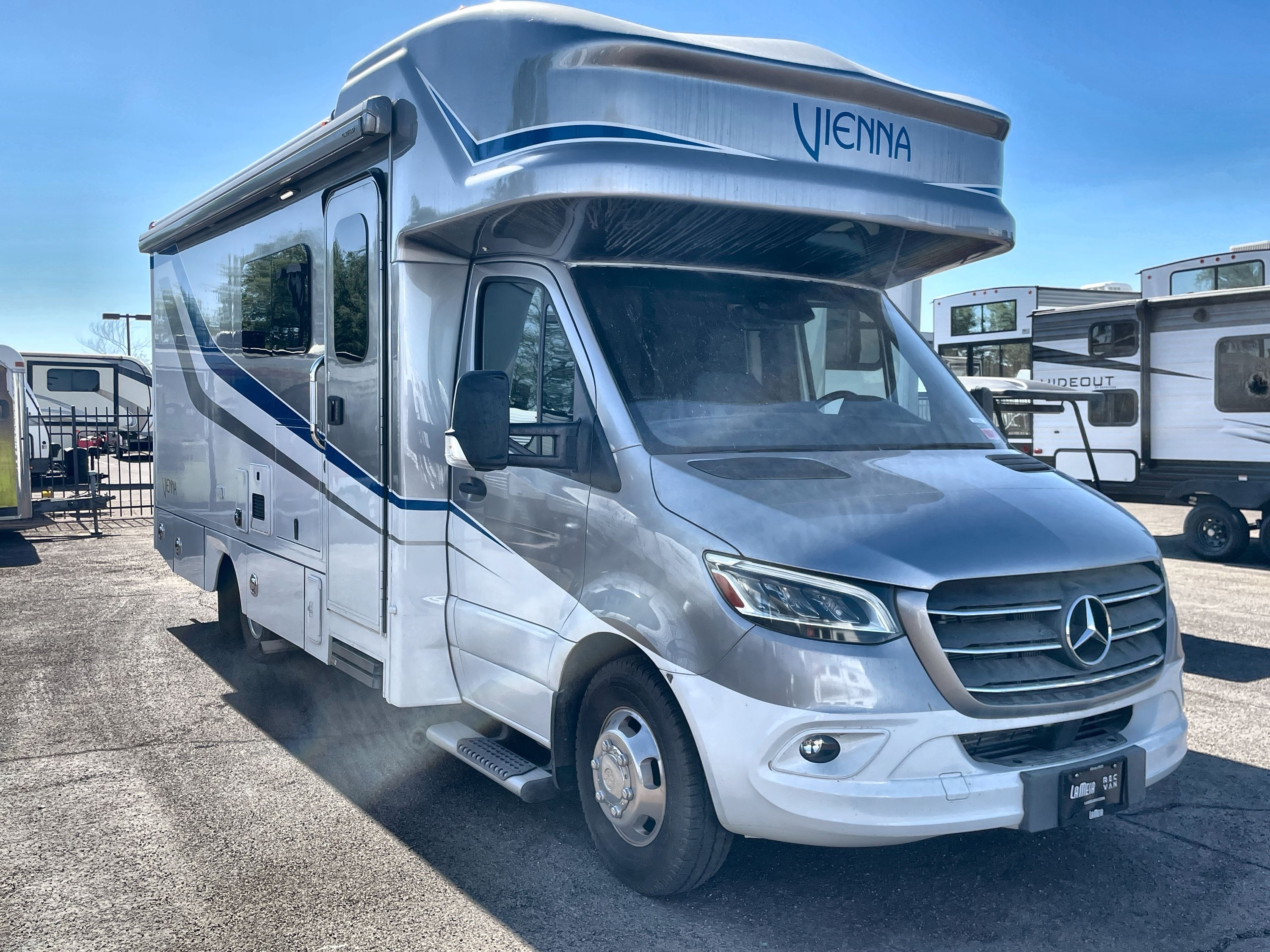 2023 Renegade Rv VIENNA 25VRMC RV