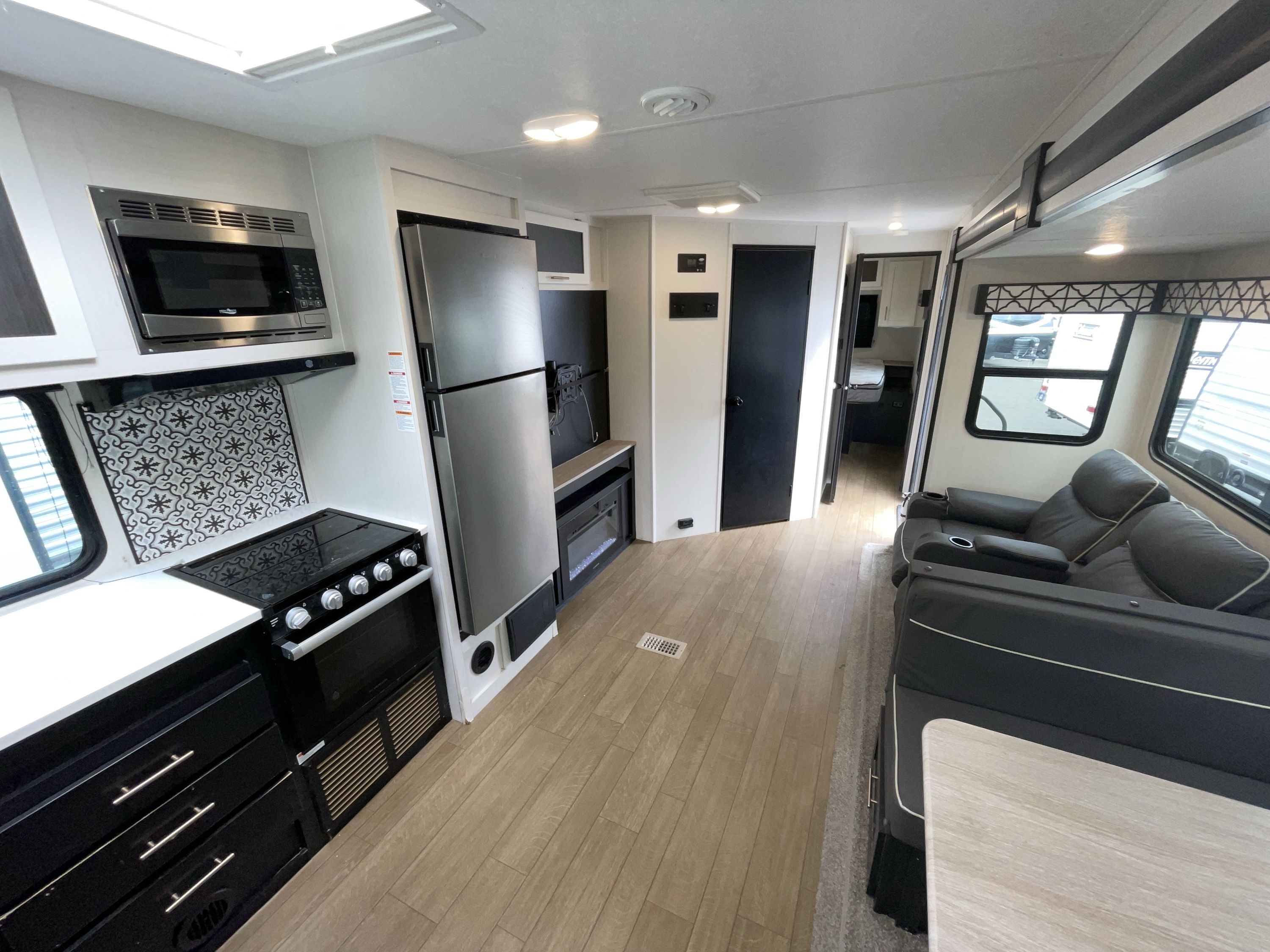 2022 Forest River WILDCAT MAXX 266MEX in hillsboro OR