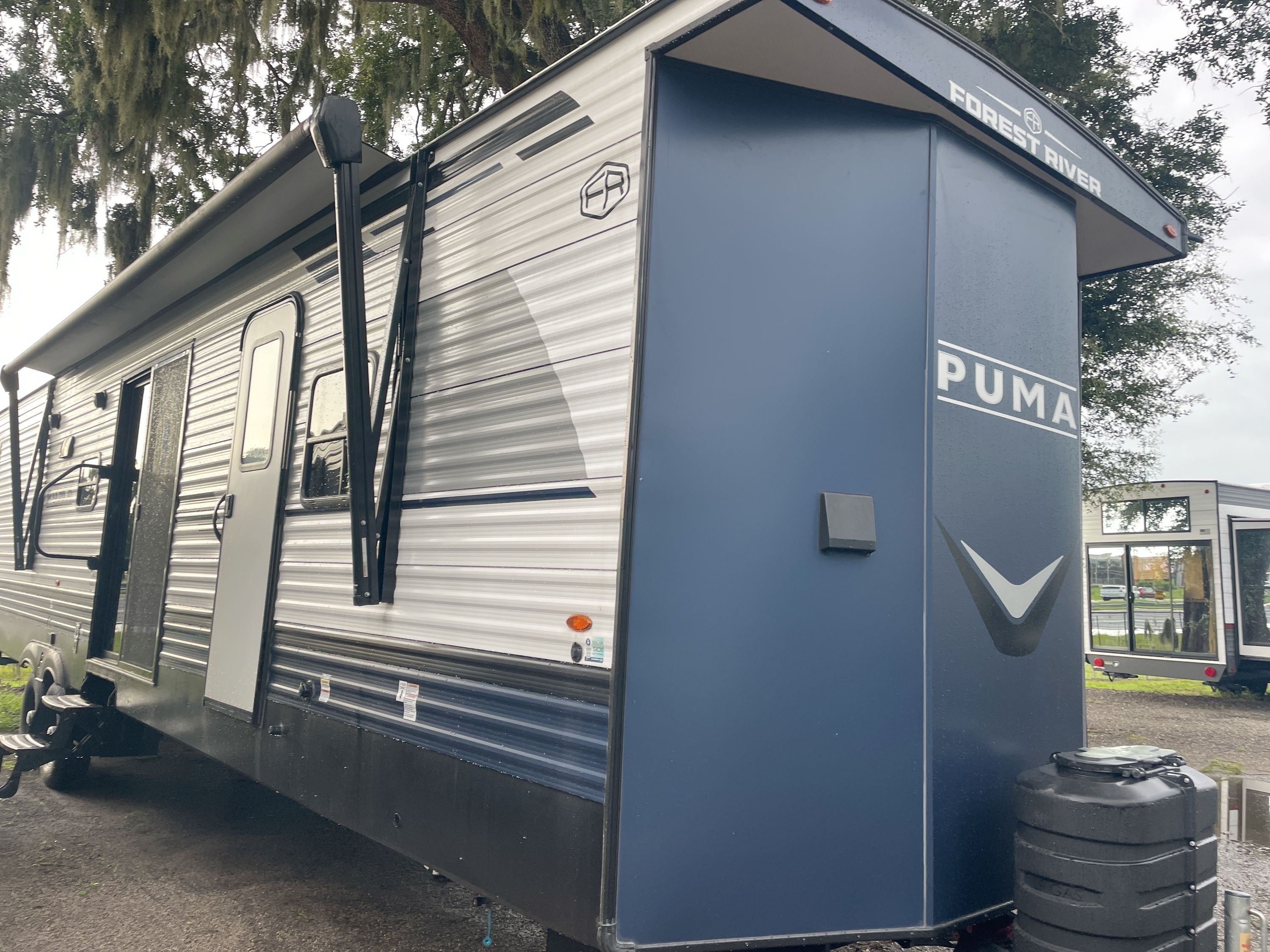 2025 Forest River PUMA 39DBT in dover FL
