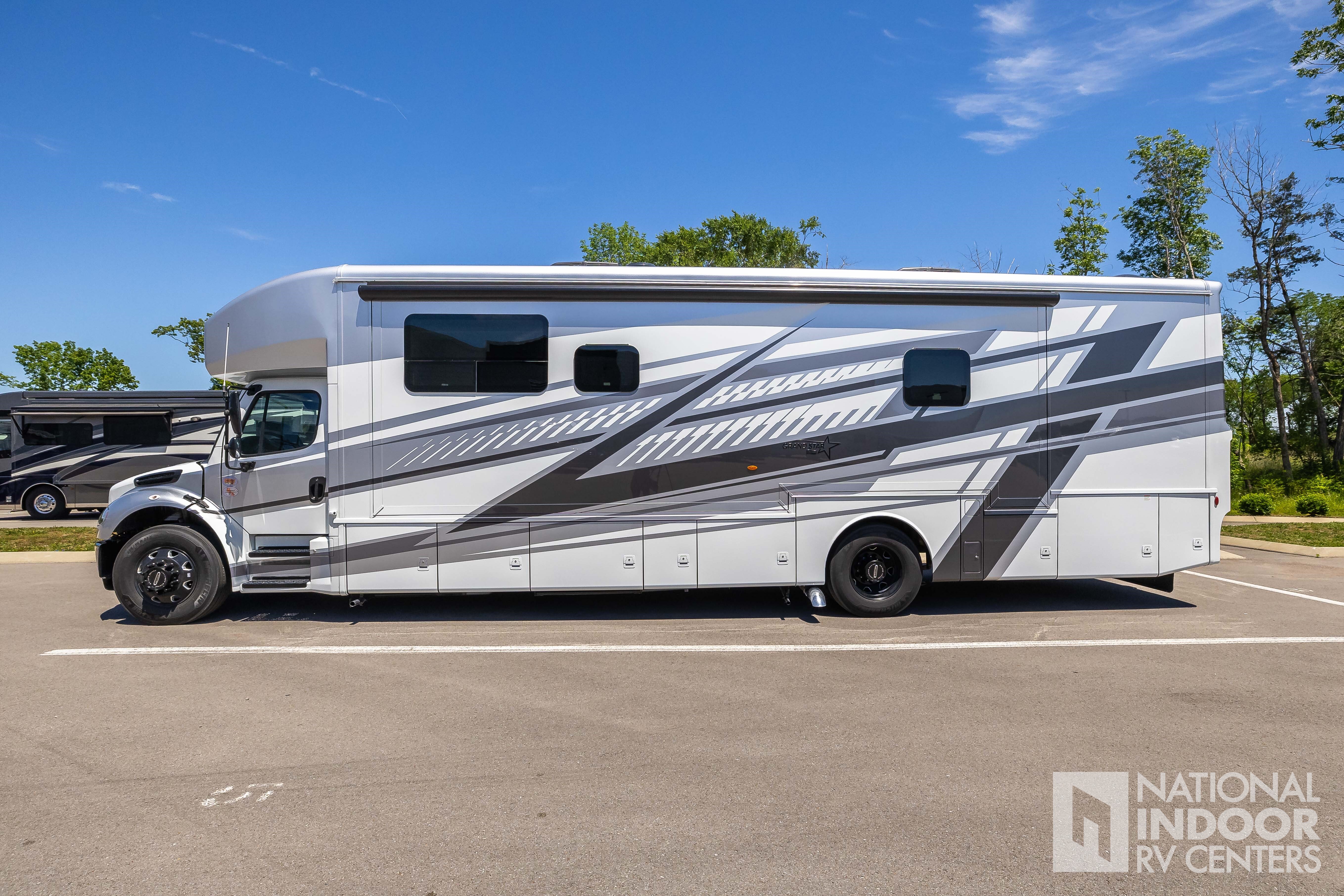 2027 Newmar Grand Star 3948 in las vegas NV