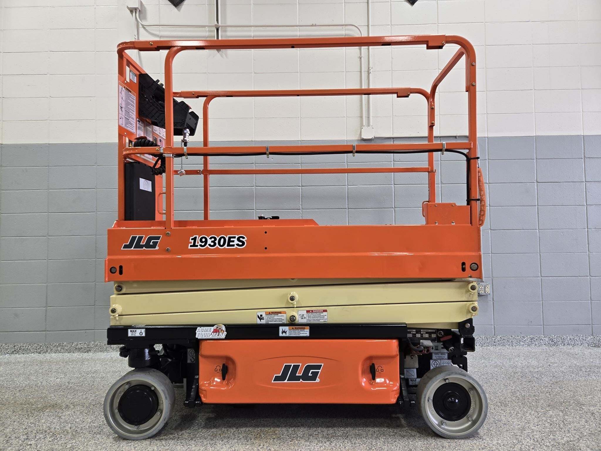 2015 JLG 1930ES in Grand Forks, ND