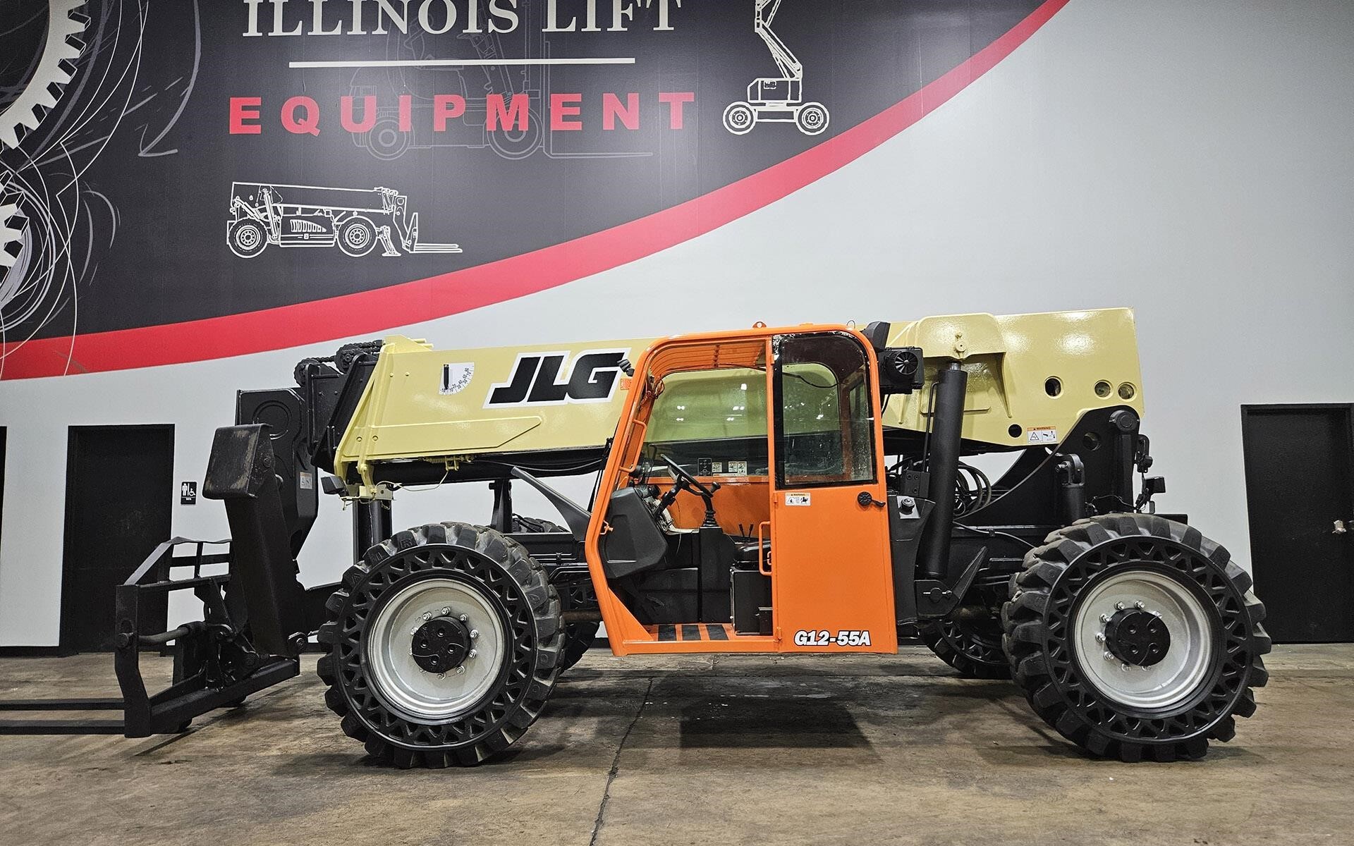 2015 JLG G12-55A in Palmetto, FL