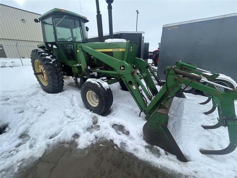 1975 JOHN DEERE 4430H in Williston, ND