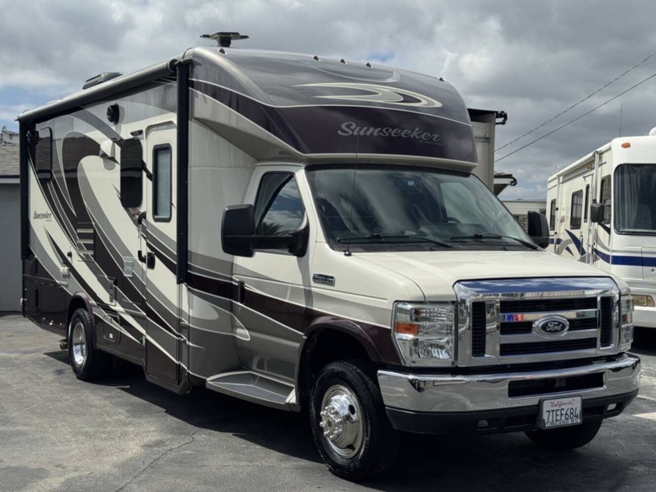 A photo of this 2017 Forest River SUNSEEKER 2430S GTS