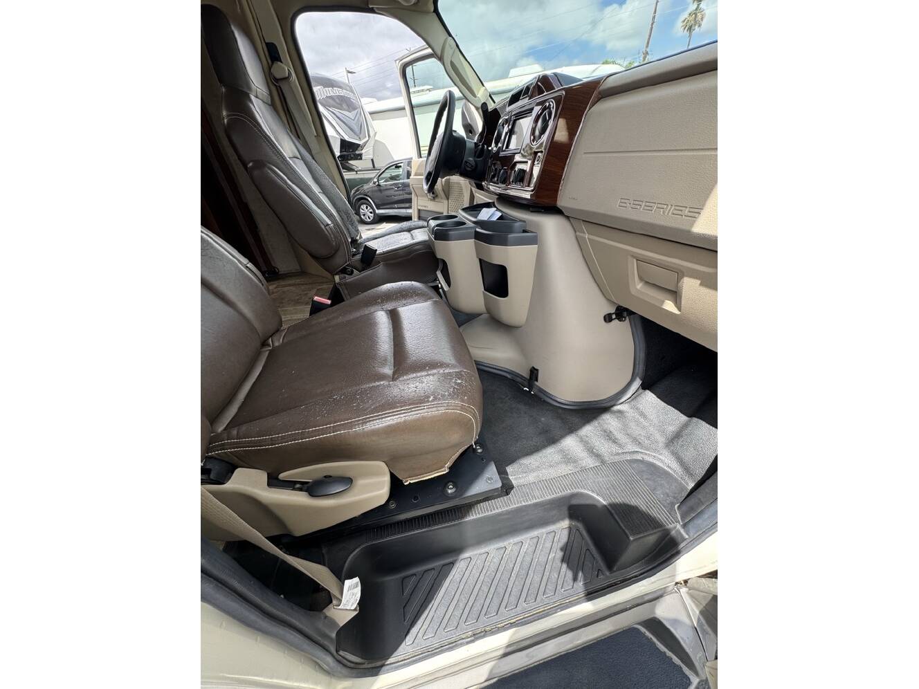 A photo of this 2017 Forest River SUNSEEKER 2430S GTS