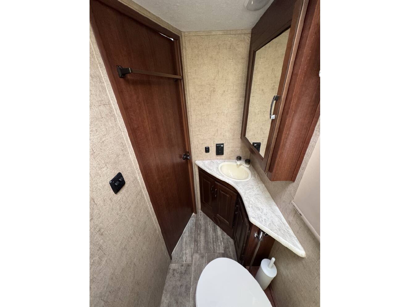 A photo of this 2017 Forest River SUNSEEKER 2430S GTS