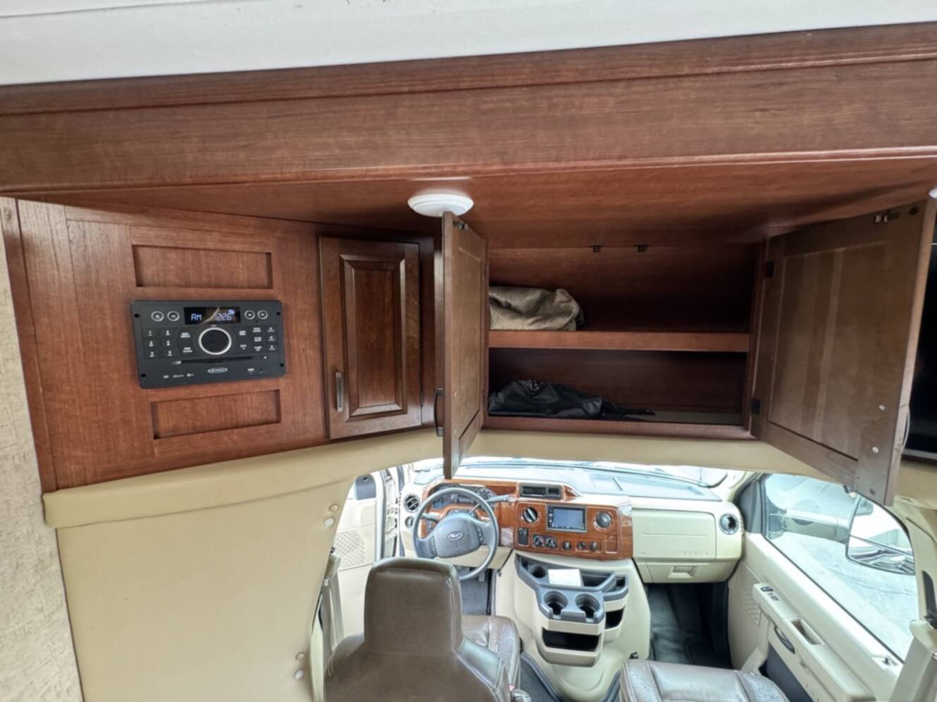A photo of this 2017 Forest River SUNSEEKER 2430S GTS