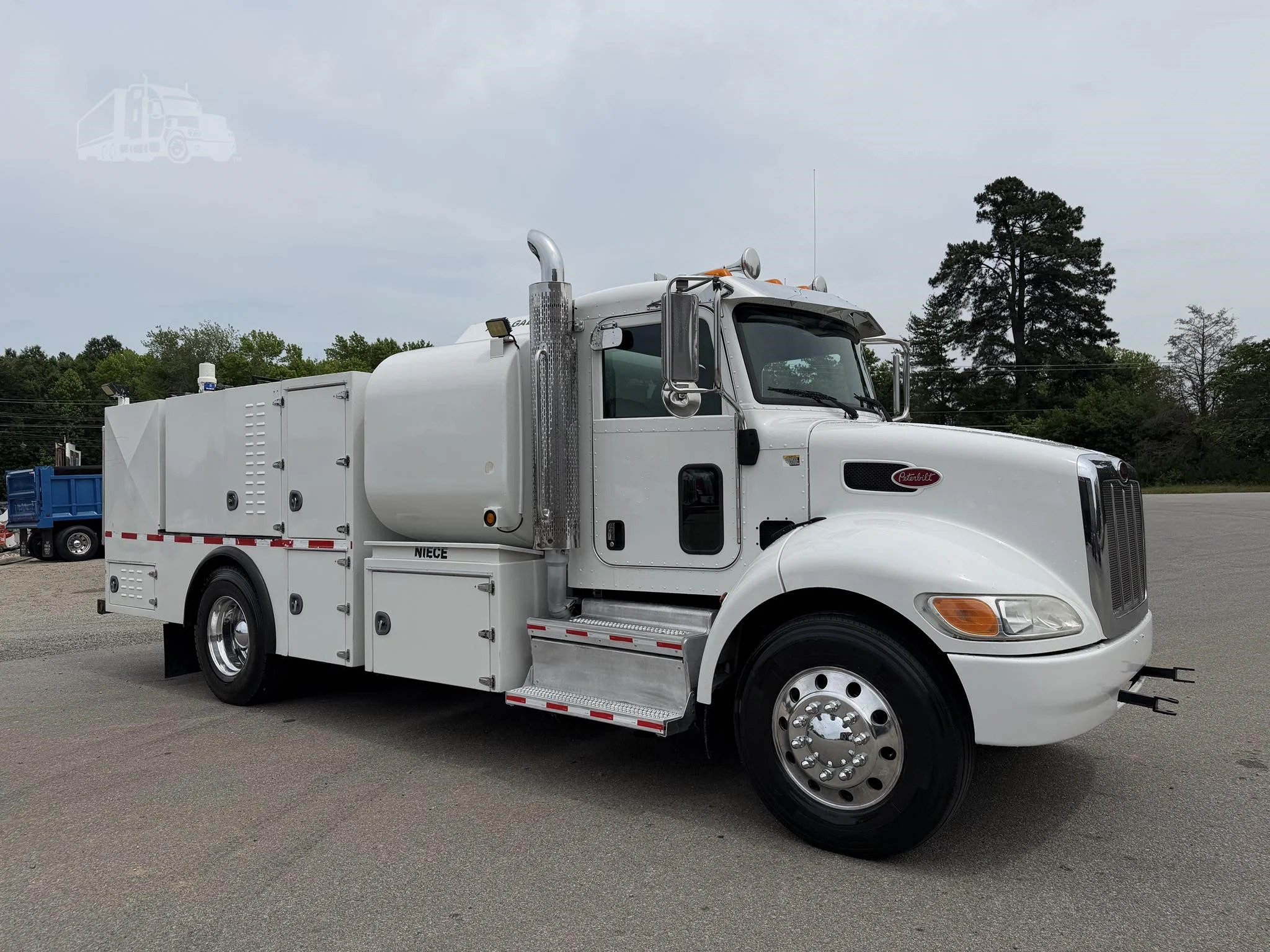 2018 PETERBILT 337 in Chatham, VA