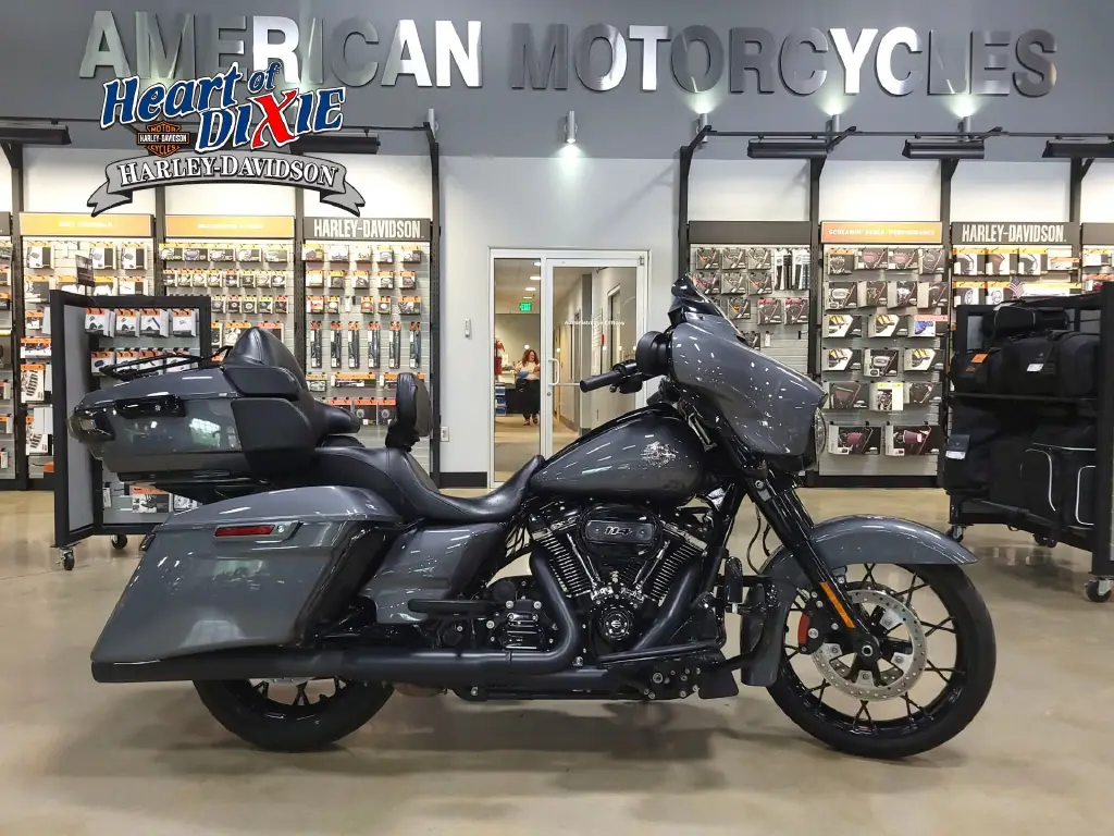 2021 Harley-Davidson Street Glide Special