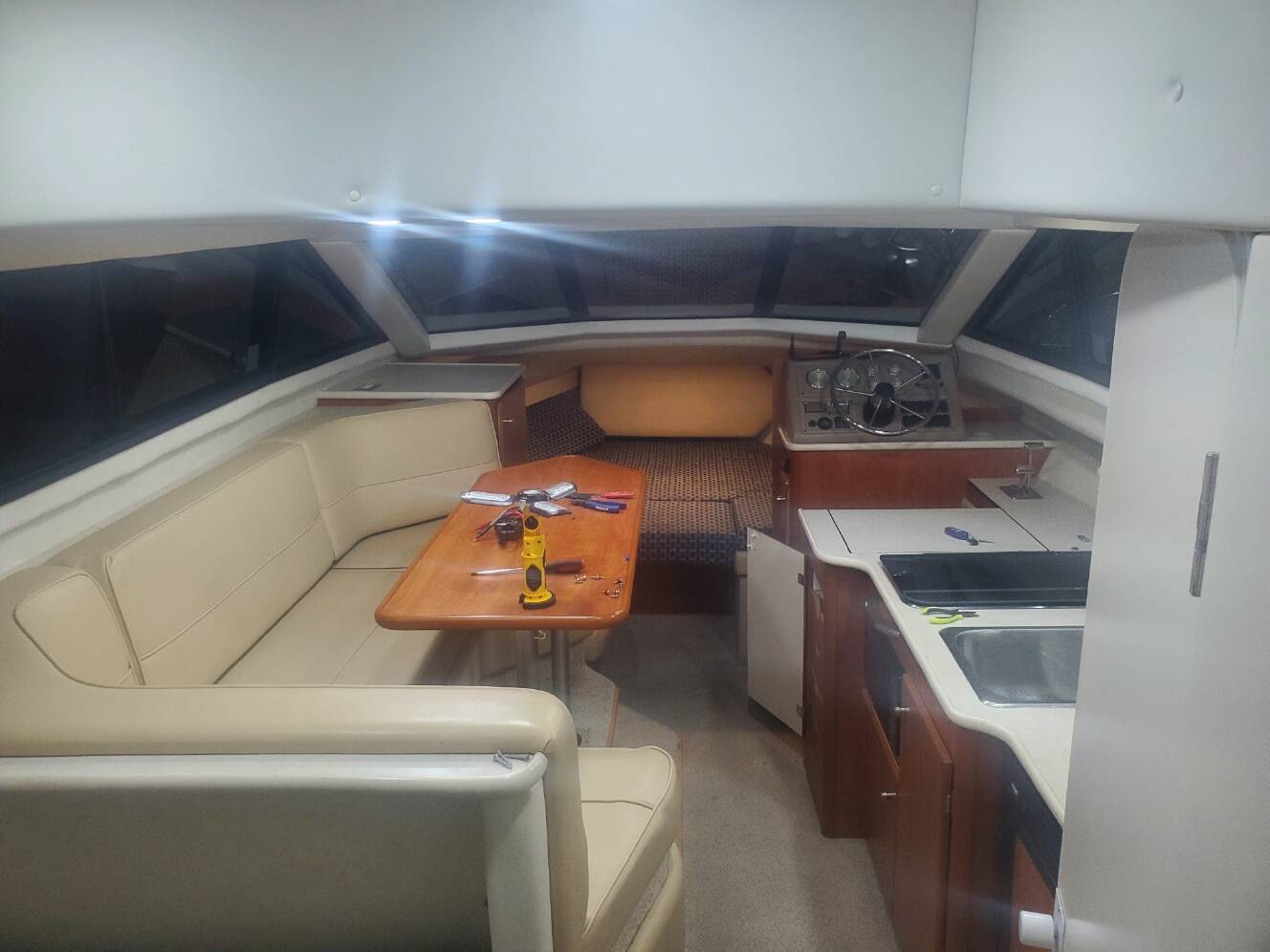 A photo of this 2005 Bayliner 288 Cb