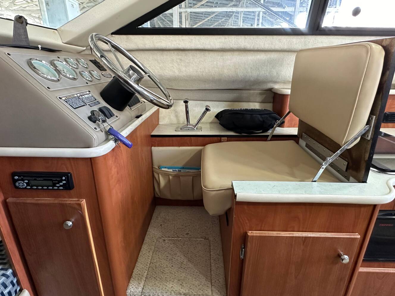 A photo of this 2005 Bayliner 288 Cb