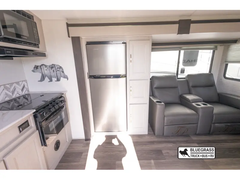 2025 CRUISER RV CORP SHADOW CRUISER 242RKS