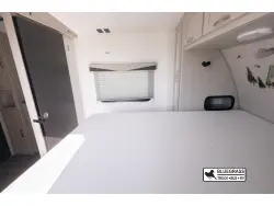 2025 CRUISER RV CORP SHADOW CRUISER 242RKS