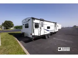 2025 CRUISER RV CORP SHADOW CRUISER 242RKS