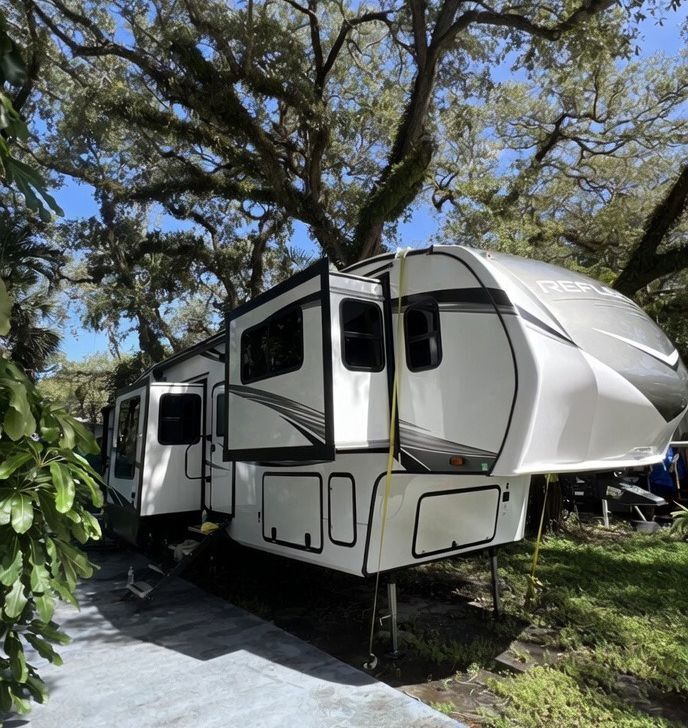 2023 Grand Design REFLECTION 370FLS RV