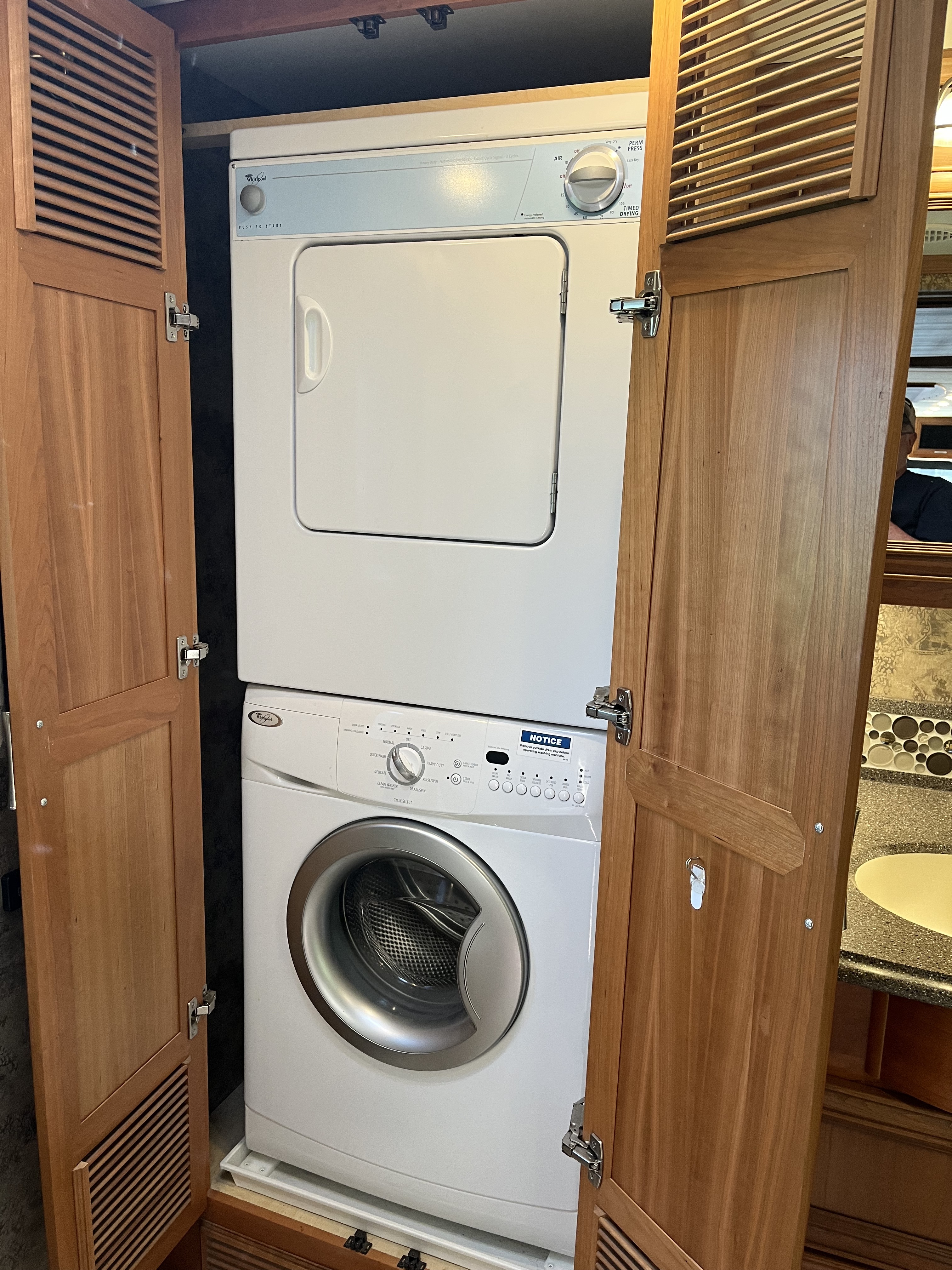 2017 Newmar VENTANA 4037 in alexandria MN