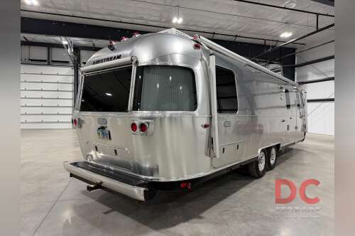 2021 Airstream CLASSIC 30RB TWIN in hudsonville MI