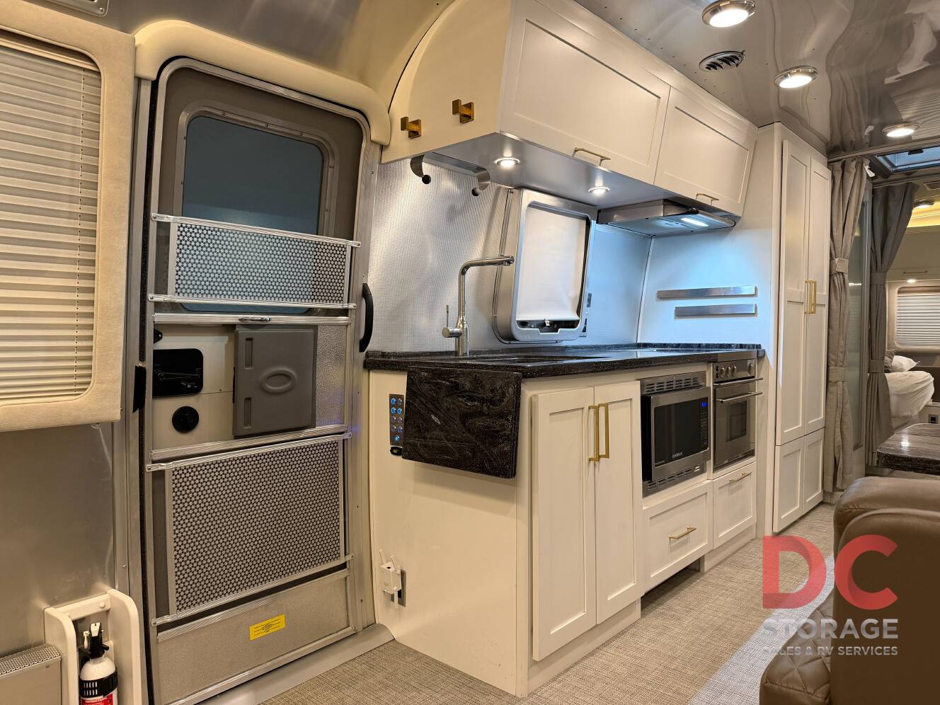A photo of this 2021 Airstream CLASSIC 30RB TWIN