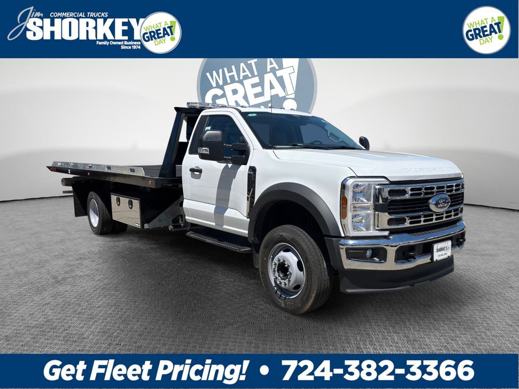 2026 FORD F600 in White Oak, PA