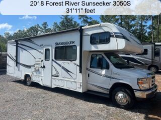 2018 FOREST RIVER SUNSEEKER 3050S