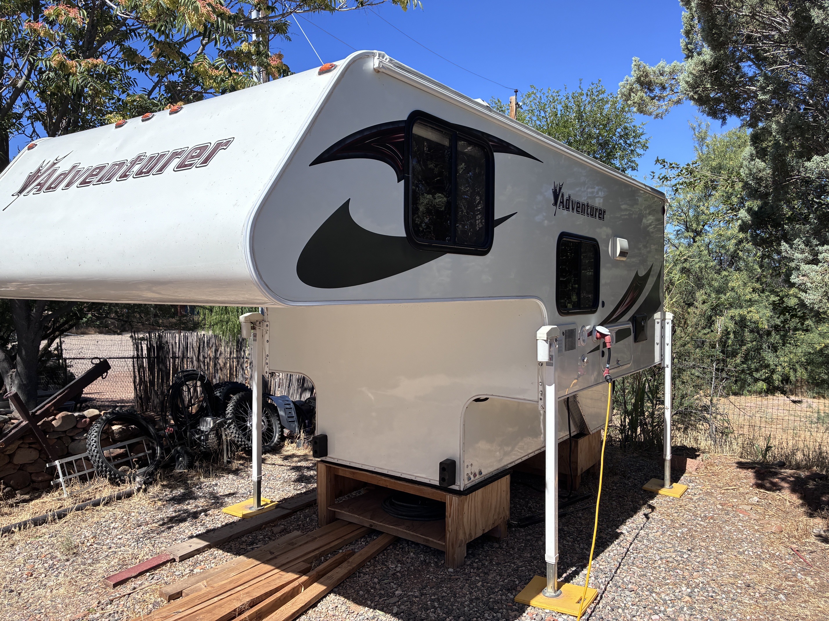 2017 Adventurer Manufacturing ADVENTURER 80RB in cornville AZ