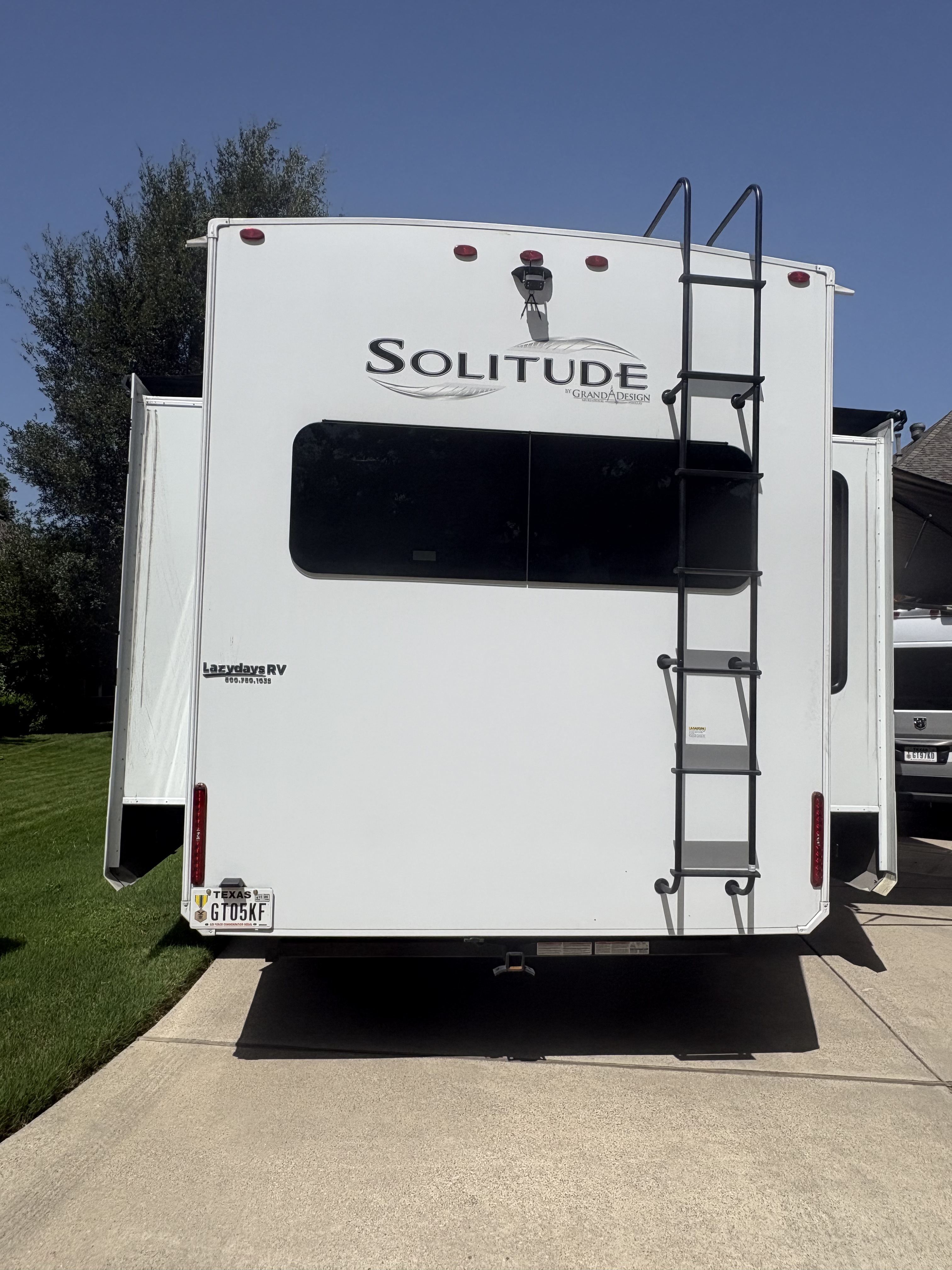 2023 Grand Design SOLITUDE 300GK-R in highland village TX