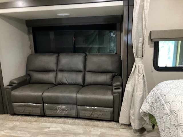 2022 Grand Design TRANSCEND 200MK in spokane WA