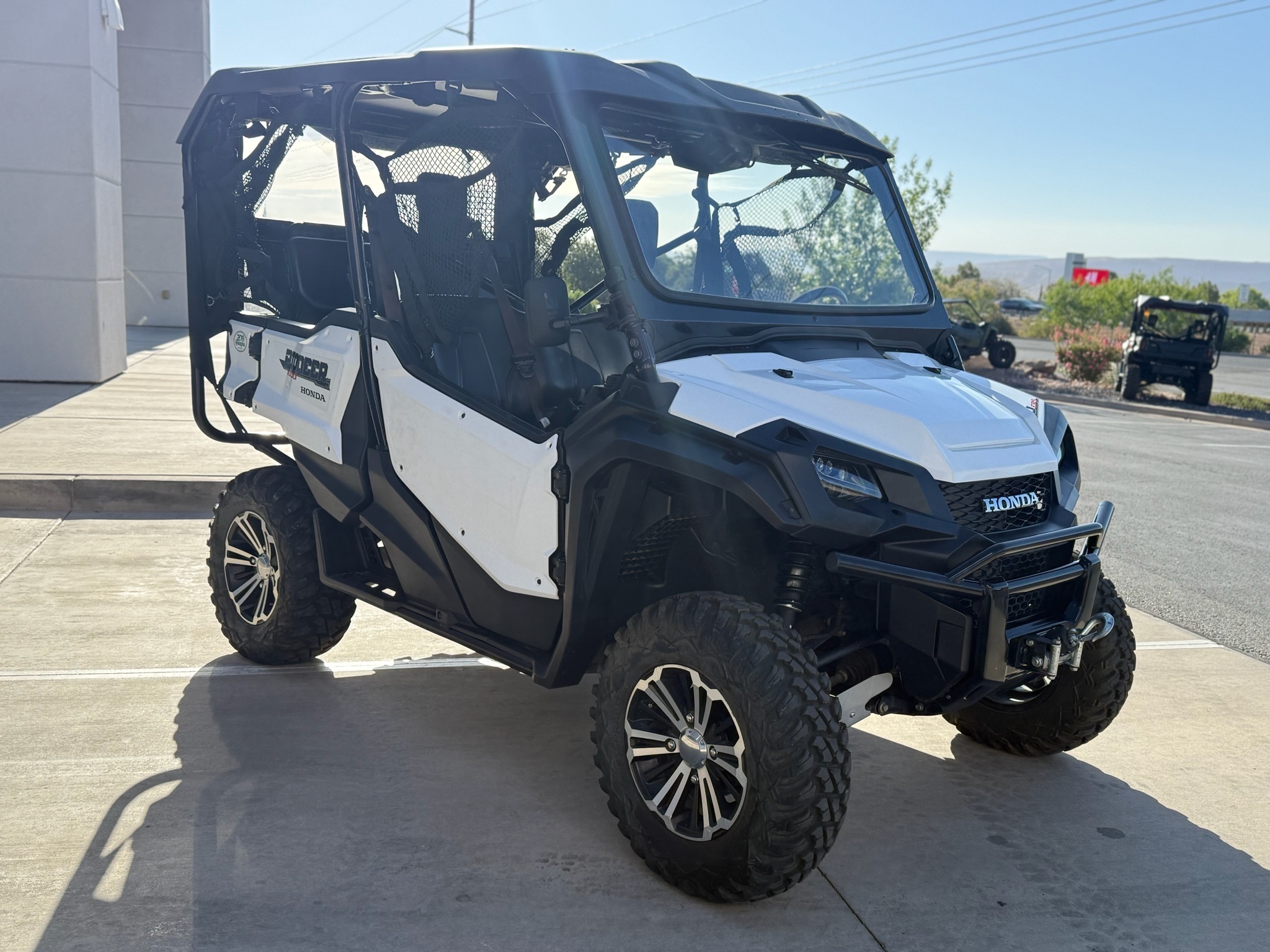 2016 Honda Pioneer 1000-5 Deluxe in saint george UT