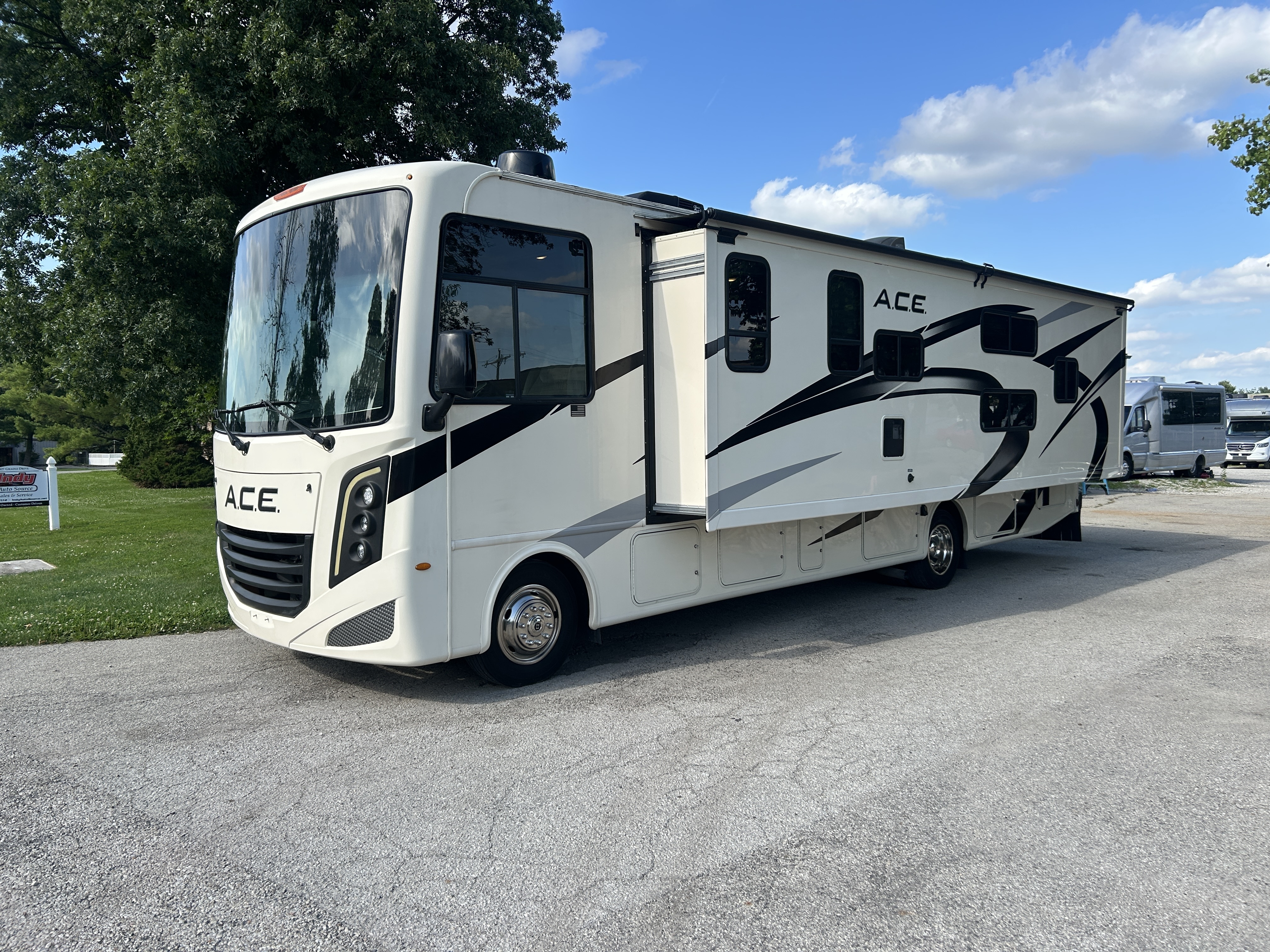 2023 Thor Motor Coach A.C.E. 32B in carmel IN