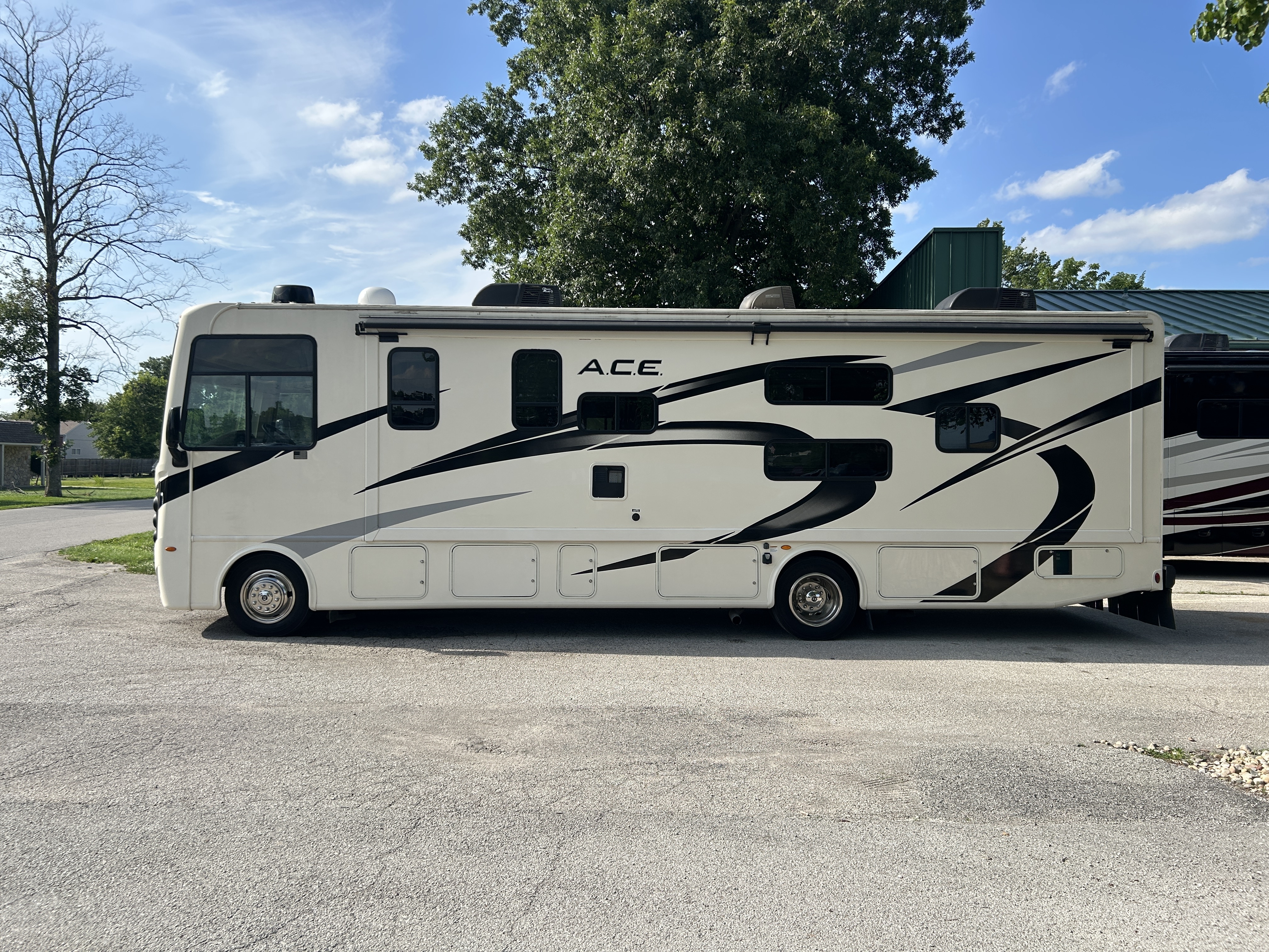 2023 Thor Motor Coach A.C.E. 32B in carmel IN