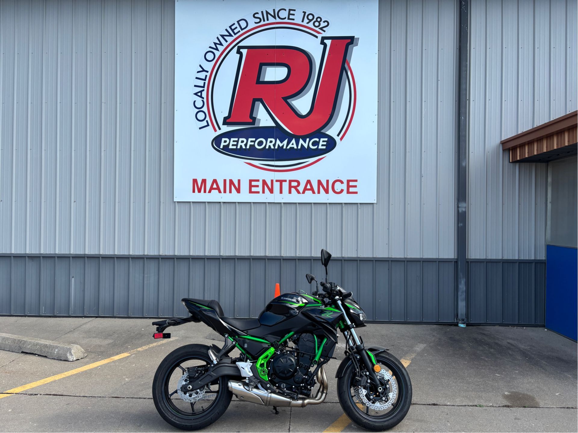 2025 Kawasaki Z650 ABS 650 ABS in Fort Dodge, IA