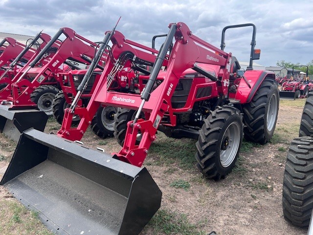 2026 MAHINDRA TRACTORS 60754CPAL in Adkins, TX