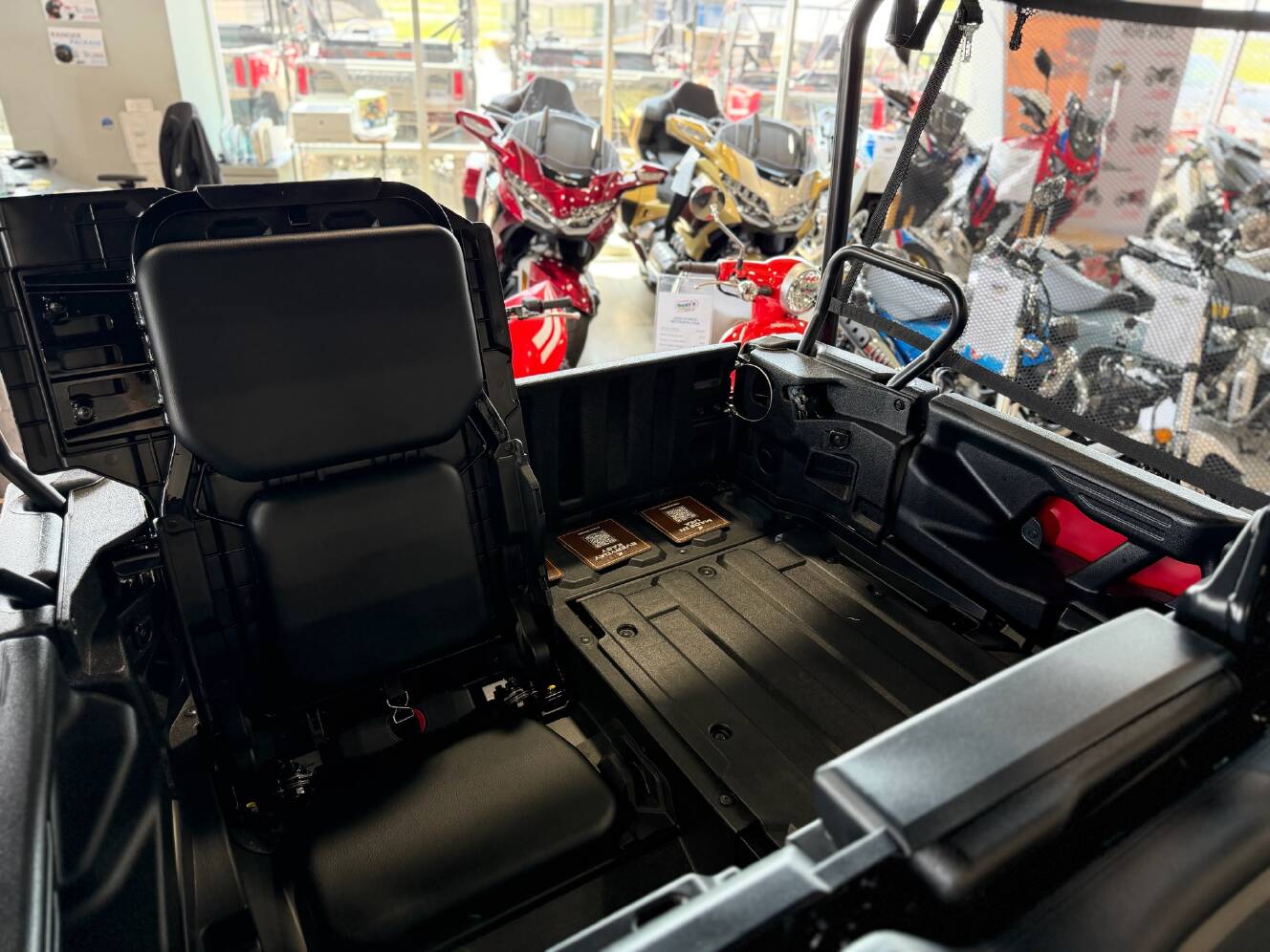 A photo of this 2026 Honda Pioneer 1000-5 Deluxe