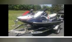 2018 Yamaha WAVERUNNER EX SPORT Three Seater jet ski