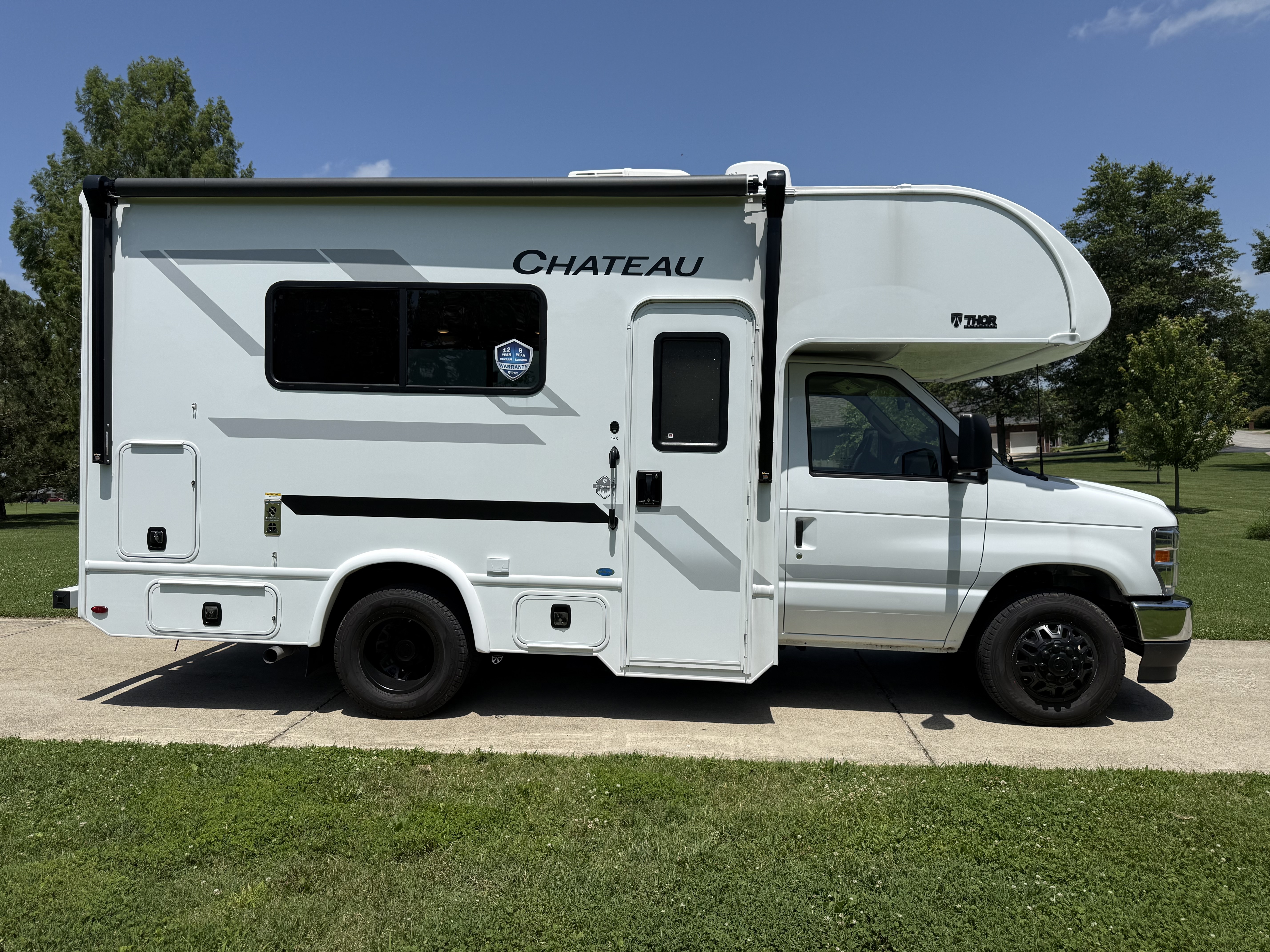 2026 Thor Motor Coach CHATEAU 19X in harrodsburg KY