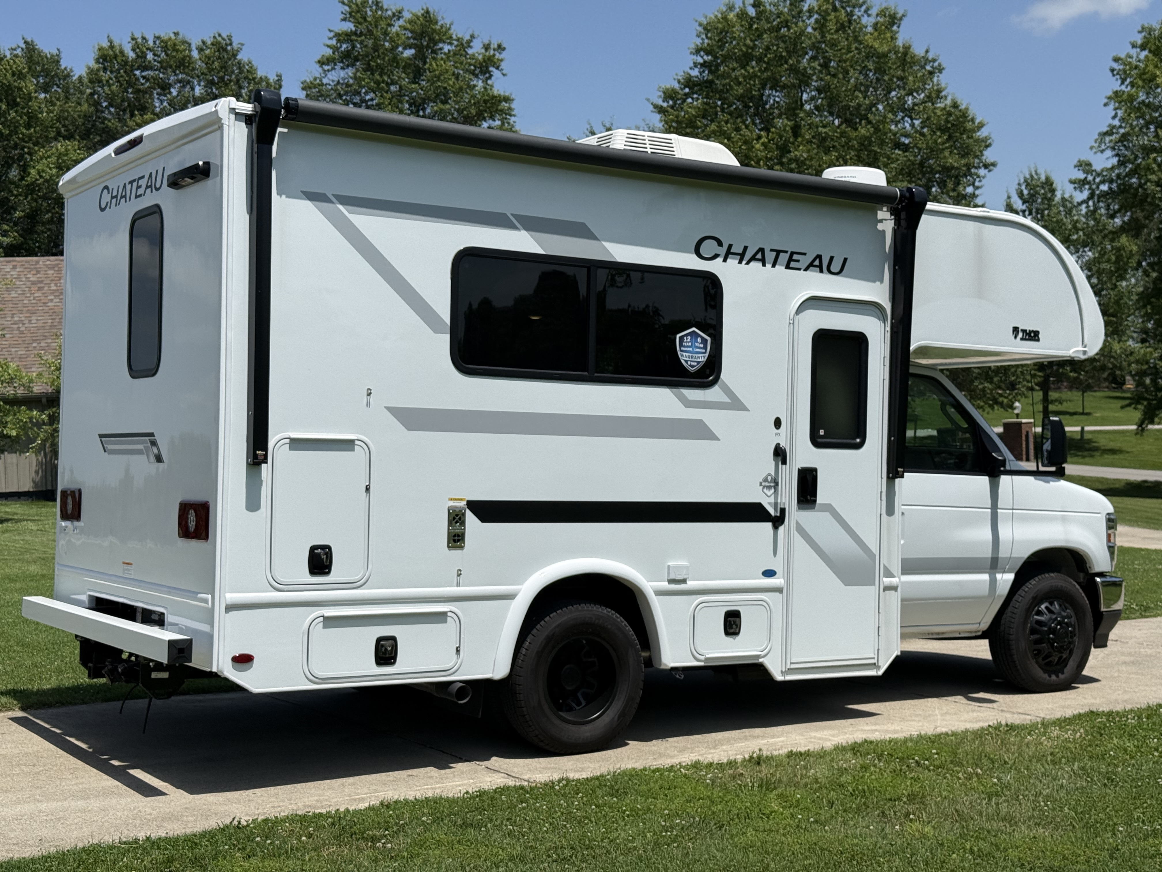 2026 Thor Motor Coach CHATEAU 19X in harrodsburg KY