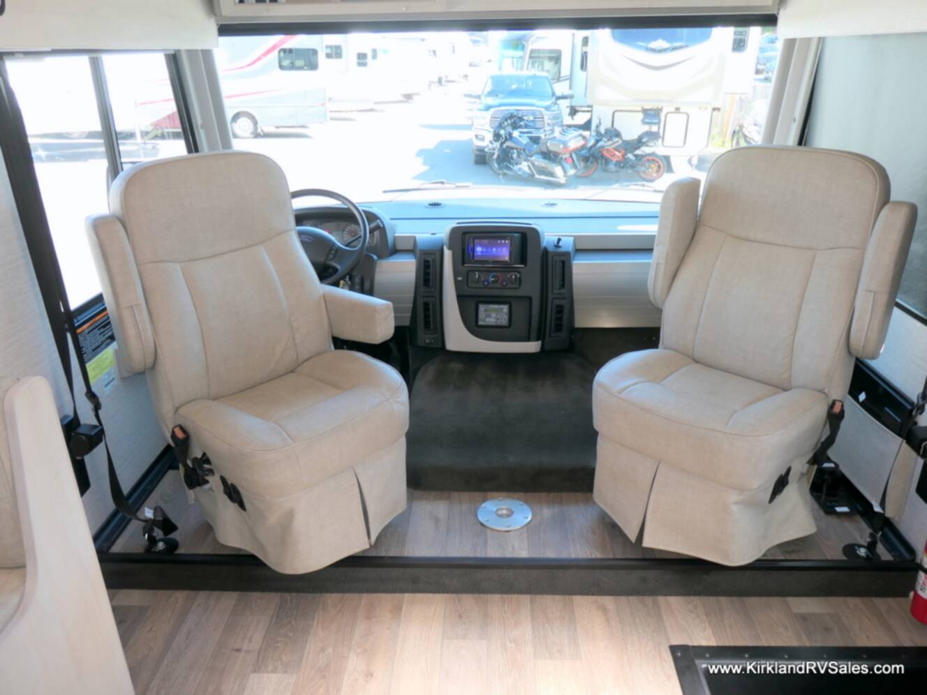 A photo of this 2020 Winnebago INTENT 28Y