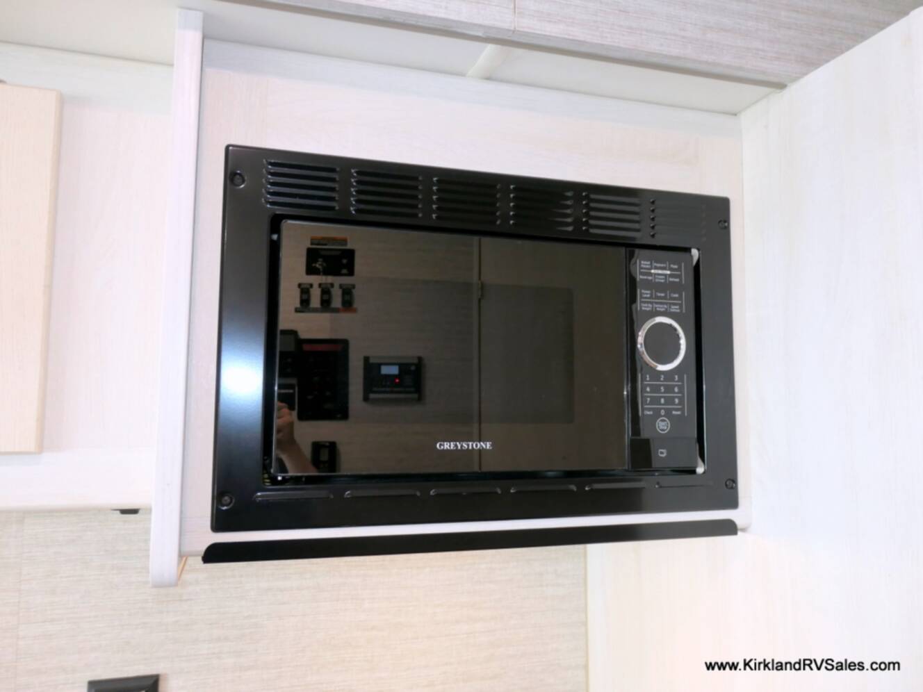 A photo of this 2020 Winnebago INTENT 28Y