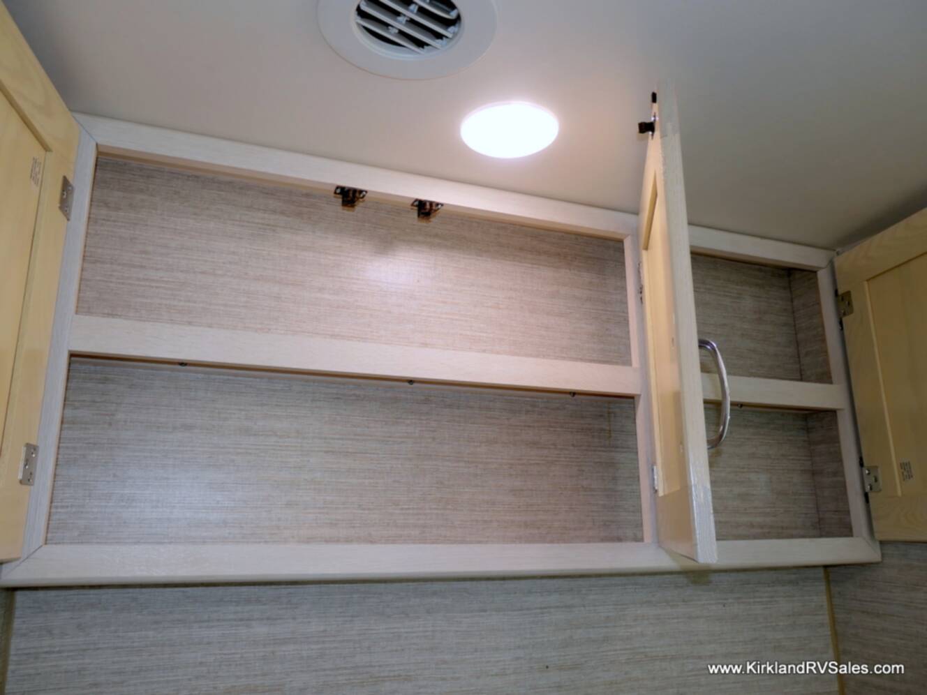 A photo of this 2020 Winnebago INTENT 28Y